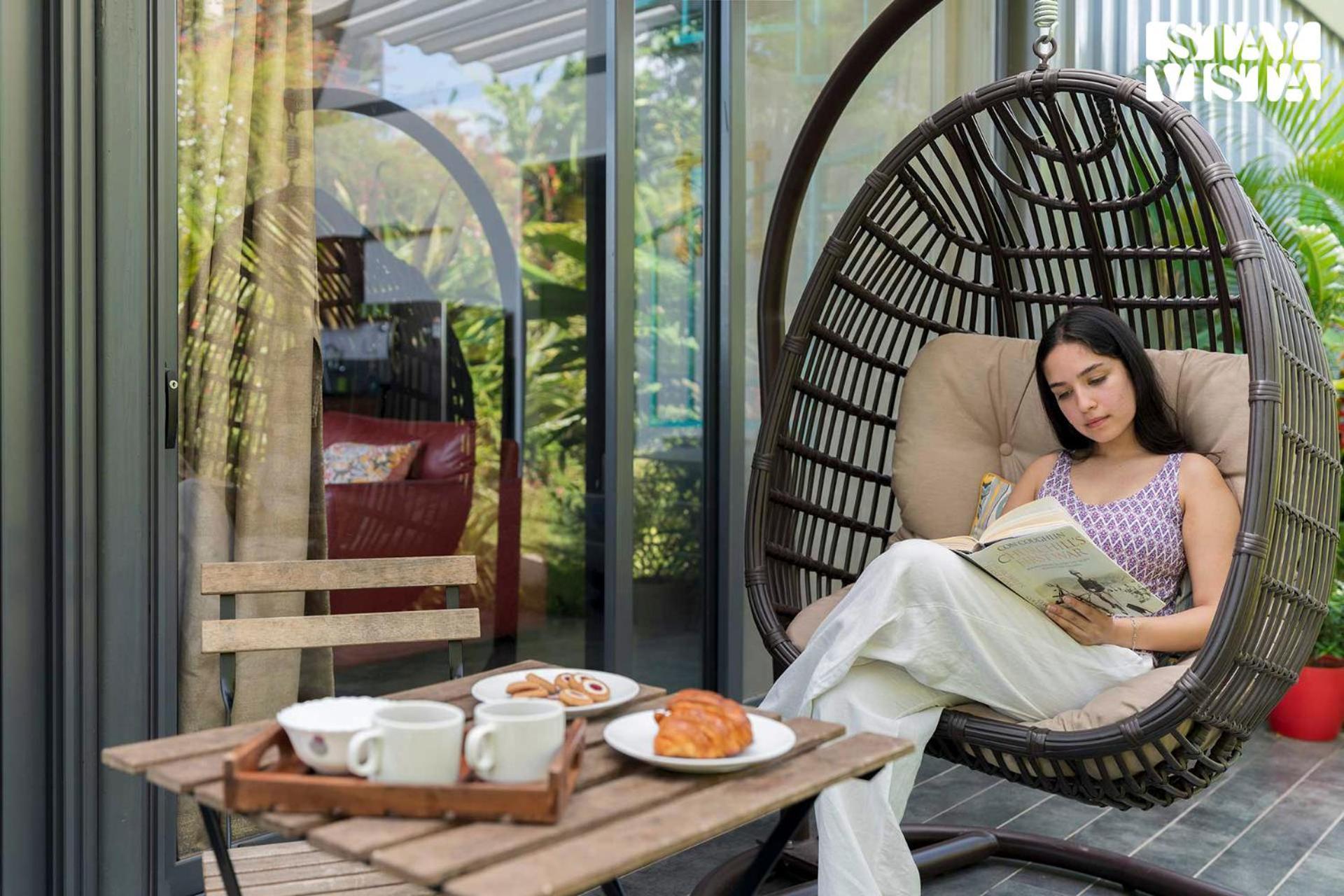 Stayvista'S Celeste Villa - Hill-View Retreat With Infinity Pool 나식 외부 사진